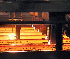 تعدیل مثبت ۱۵۵ درصدی سود خالص فولاد مبارکه در سال ۹۵