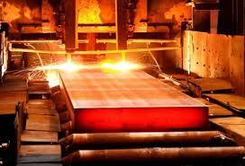 دولت برای حمایت از تولید داخل تعرفه سنگین بر روی واردات فولاد ببندد