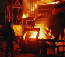 توليد سالانه ۱۶ میلیون تن شمش فولاد در کشور