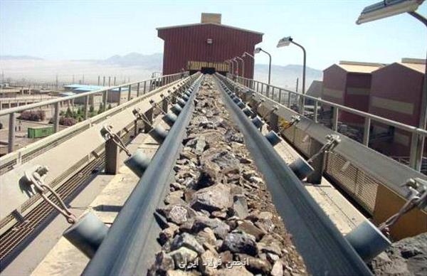 نخستین محموله سنگ آهن از تربت حیدریه به ترکمنستان  ارسال شد