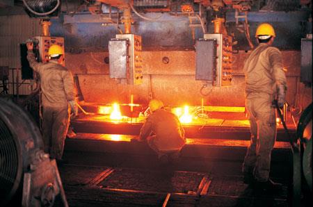 تحلیل وضعیت توسعه صنعت فولاد در کشور